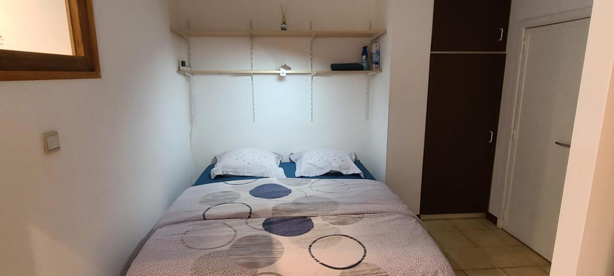 Hebergement Basique Et Fonctionnel Bon Rapport Qualite Prix Apartment Nameche Bagian luar foto